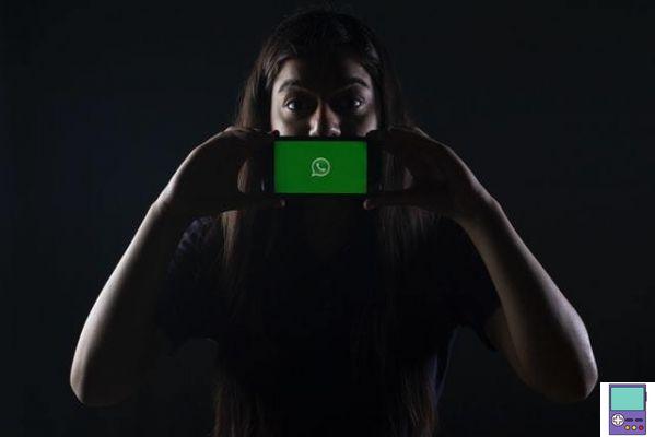 How to put a password on WhatsApp and lock the app so no one messes with it